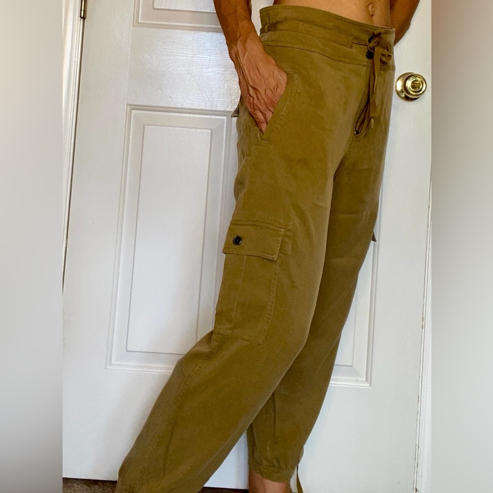 Sundance Sz 10 High-Rise Utility Cargo Pants in Olive Brown - Picture 2 of 15